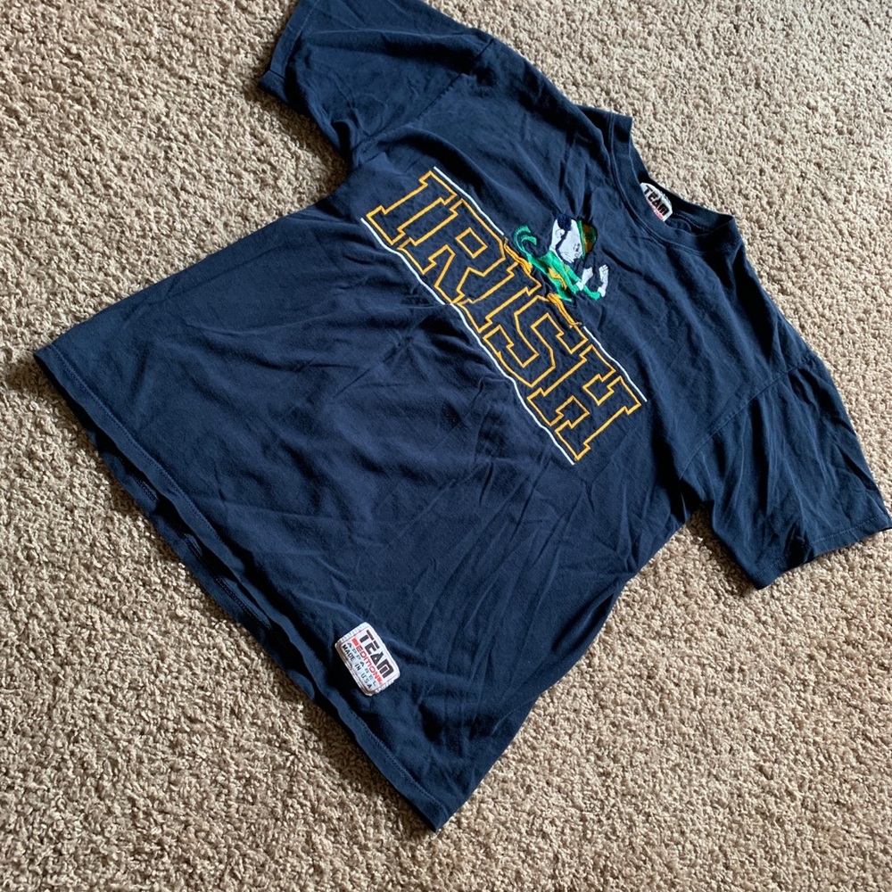 VTG Norte‎ Dame Y2K made in the USA Team Apparel BlueTee Fighting Irishman